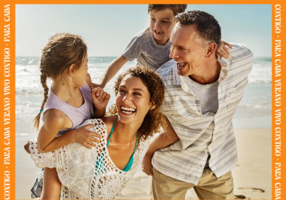 Familia en la playa